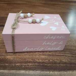 Hobby Lobby wood book decor with Bible verse  reference.